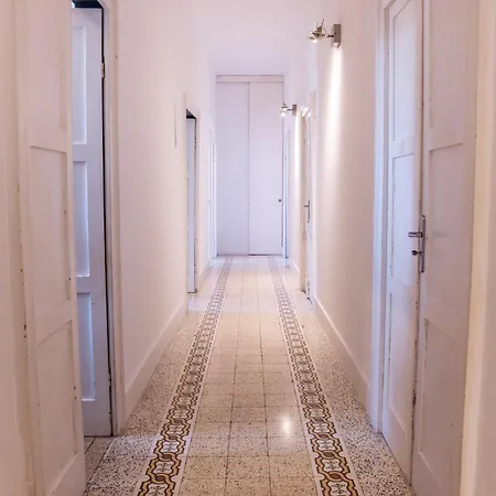 公寓 Elegante Vista Mare Con 4 Camere, Balconi E Ascensore Centro